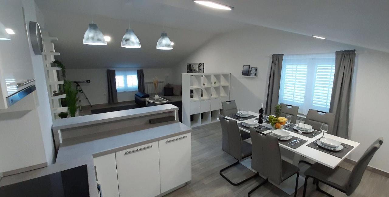 Guesthouse Villa Brestova Plomin Extérieur photo